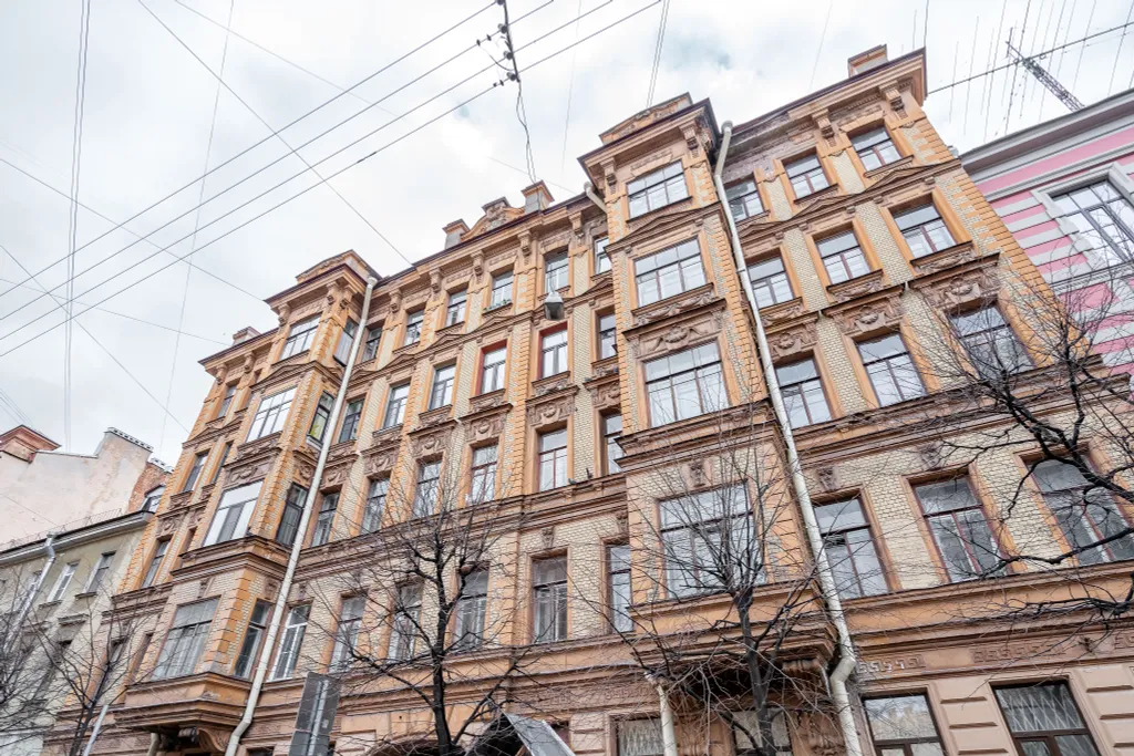 Nekrasov House Voyage