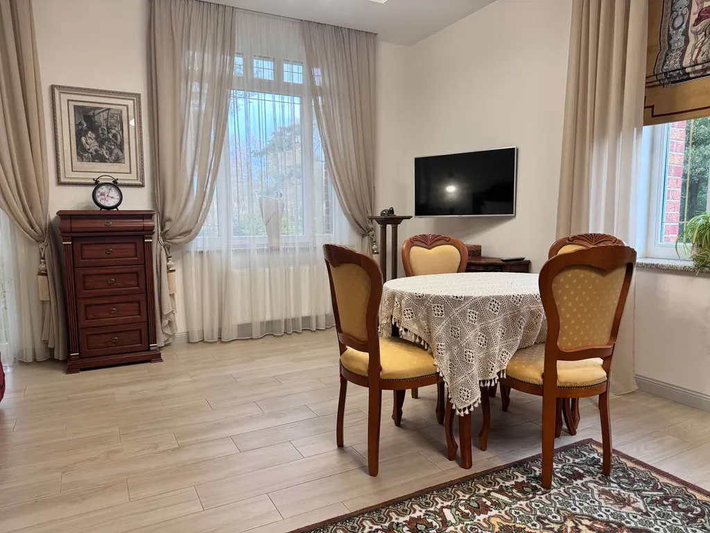 Квартира Апартаменты с камином на первой линии моря — Светлогорск