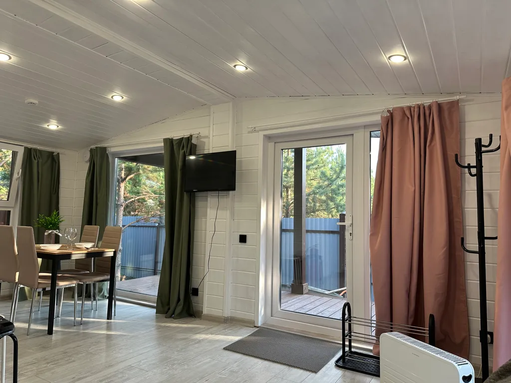 Добрый дом в соснах