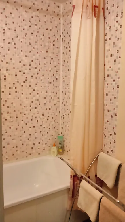 Комфортная однокомнатнатная в центре с потрясающим видом на Каму