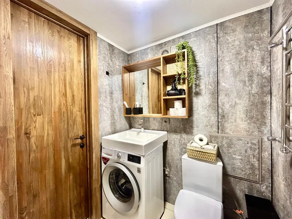 Квартира Студия в стиле Loft в двух уровнях в центре города — Алматы