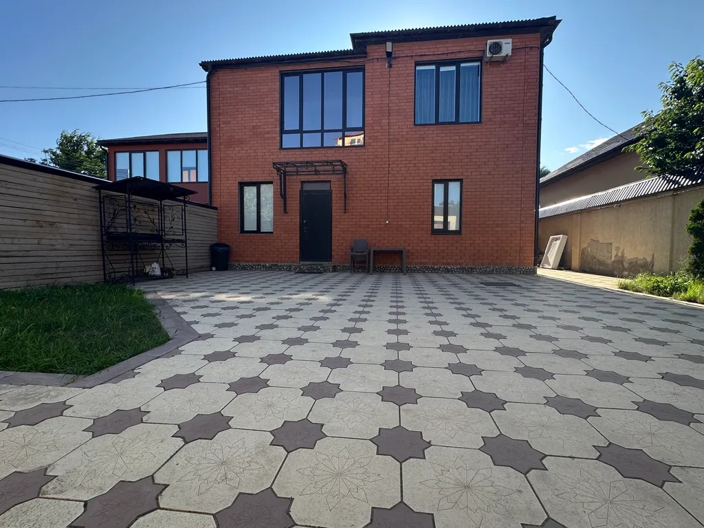 Коттедж Дом у моря, 30 метров от моря пляж шикарный — аренда посуточно в Махачкала