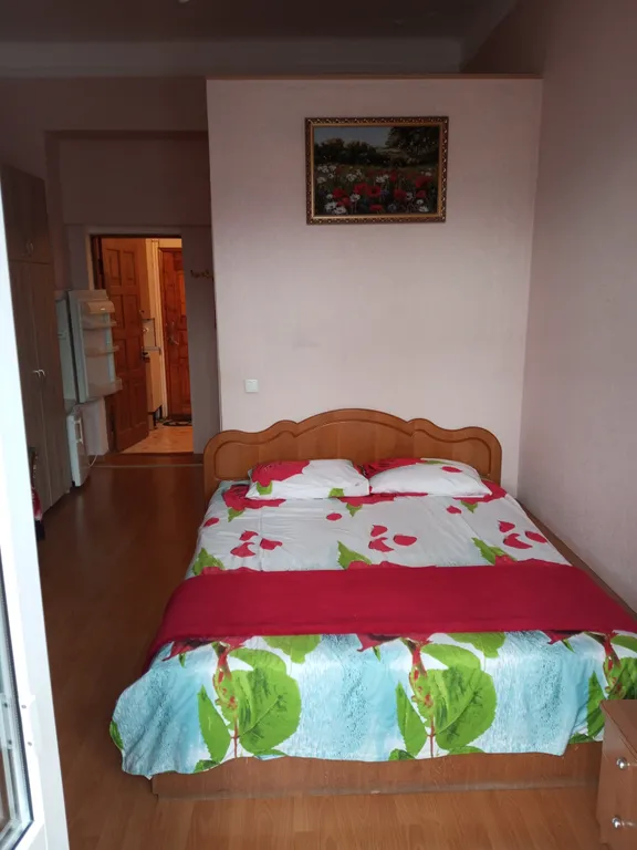 Уютная квартира в самом центре Ялты — аренда посуточно в Ялта