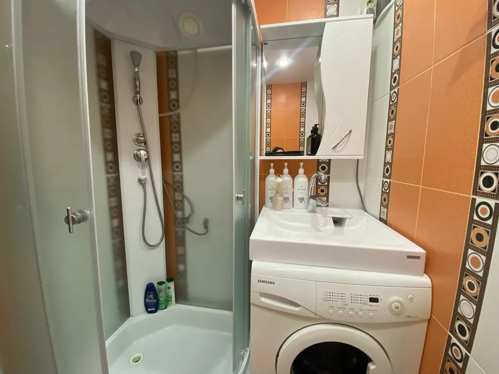 Теплая квартира на Кирова 38