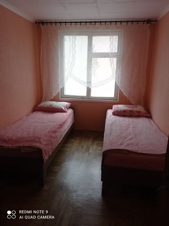 Квартира Комната в частном доме Стандарт — Заозёрное