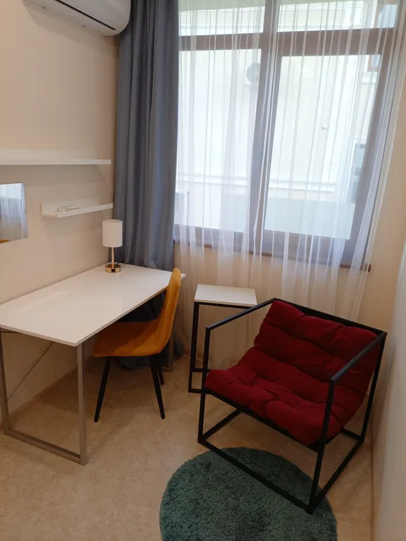 Уютная видовая 2-комнатная квартира у парка и моря