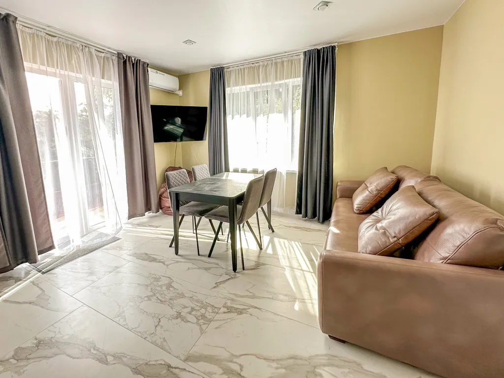 Апартамент с панорамным видом на горы