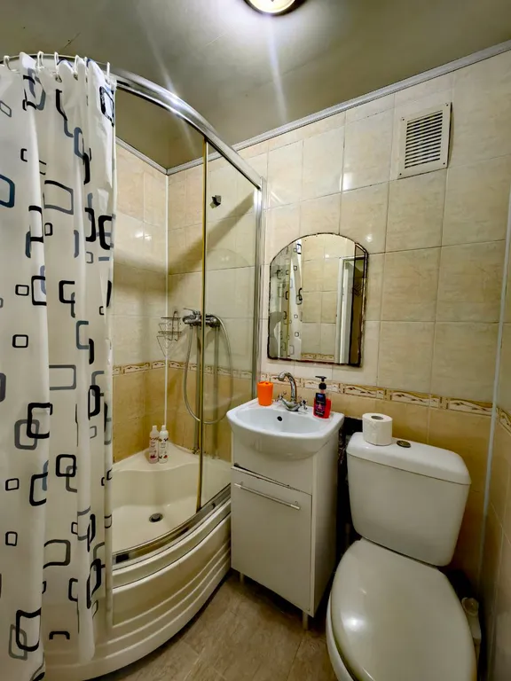 Светлая уютная квартира возле моря и парка