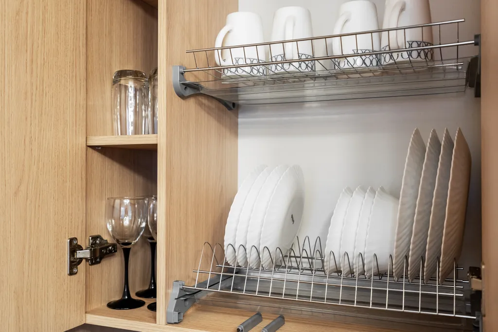 Солнечная 1-комнатная квартира на набережной Днепра