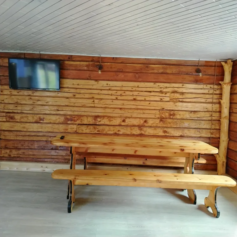 Глубинка Алтая, дом с камином на берегу реки