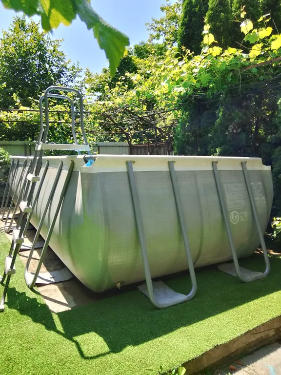 Коттедж Уютный дом в 300 метрах от моря для большой семьи или компании друзей — Нижняя Хобза