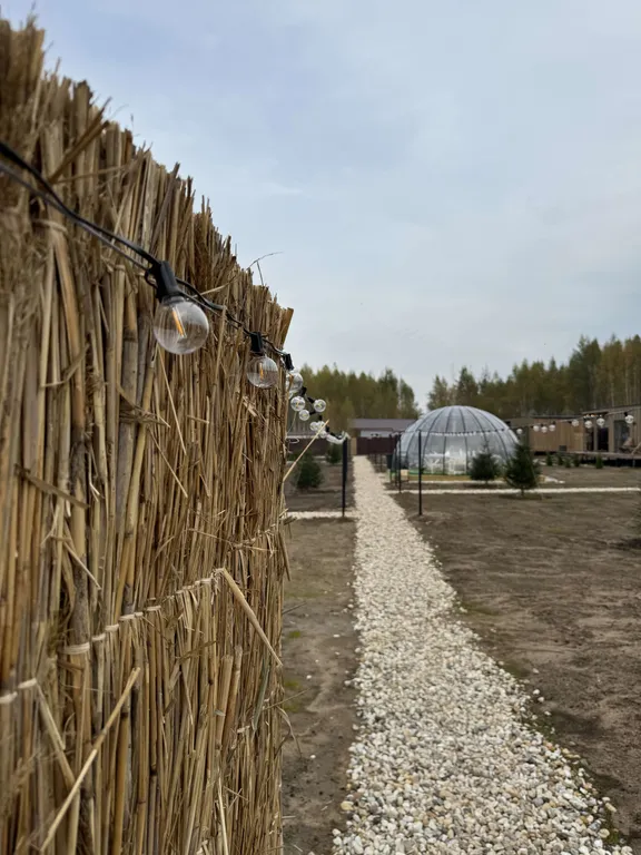 Коттедж Уютный глэмпинг для компании (6 отдельных домиков + территория) — Конаково