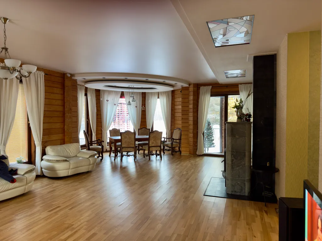 Дом с видом на реку