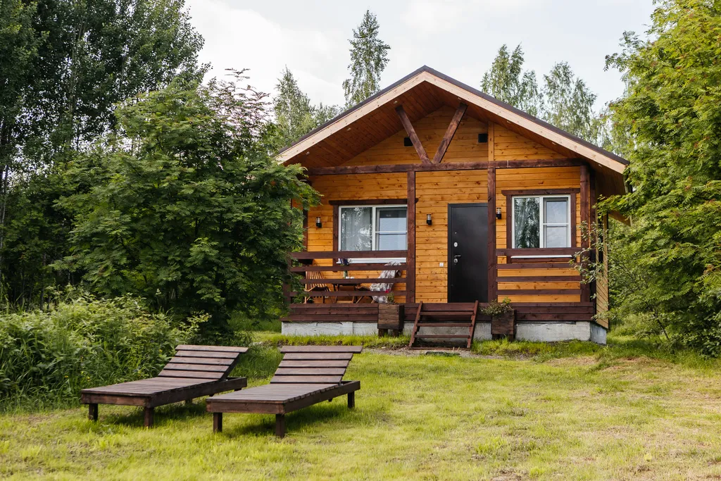 Уютный дом на берегу озера "Прозрачный берег №5"