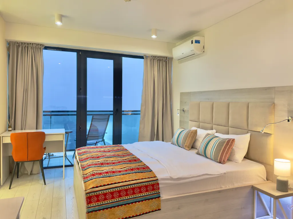 Beach Tower студия на берегу моря