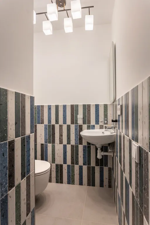 Квартира Экстравагантная квартира с кухней-музеем у метро Чернышевская — Санкт-Петербург