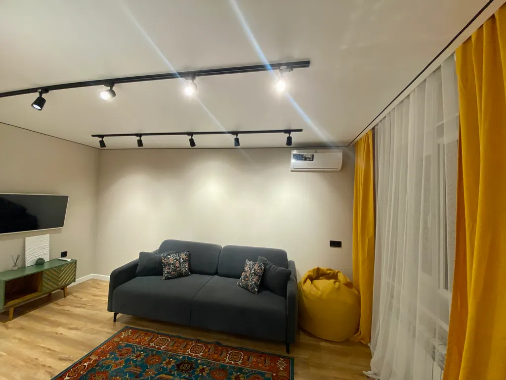 Квартира на набережной центра города