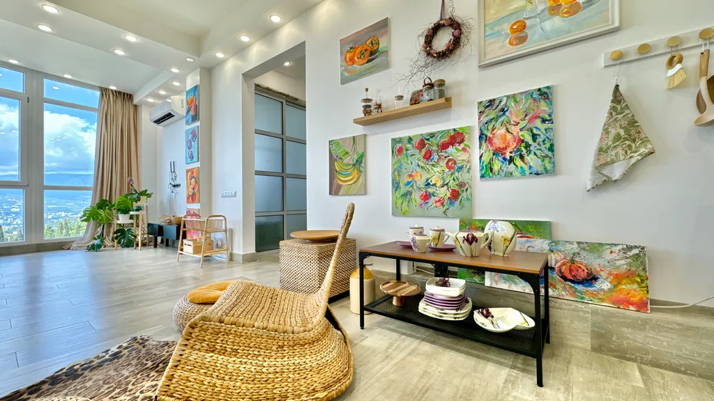 Квартира с дизайнерским ремонтом и видом на море Восход Ялта