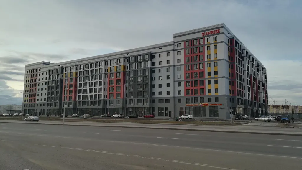 Яркая квартира с дизайнерским ремонтом