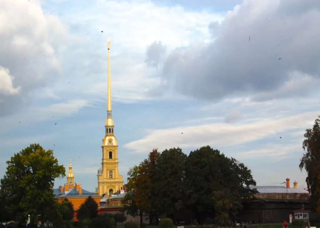 Квартира Квартира Мансарда с террасой в центре Санкт-Петербурга — Санкт-Петербург