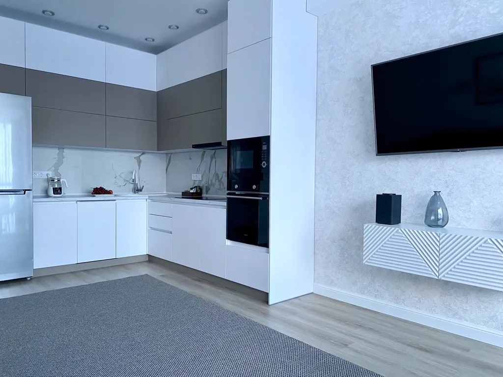 Евро-трехкомнатная в жк Ришелье Шато с бассейном