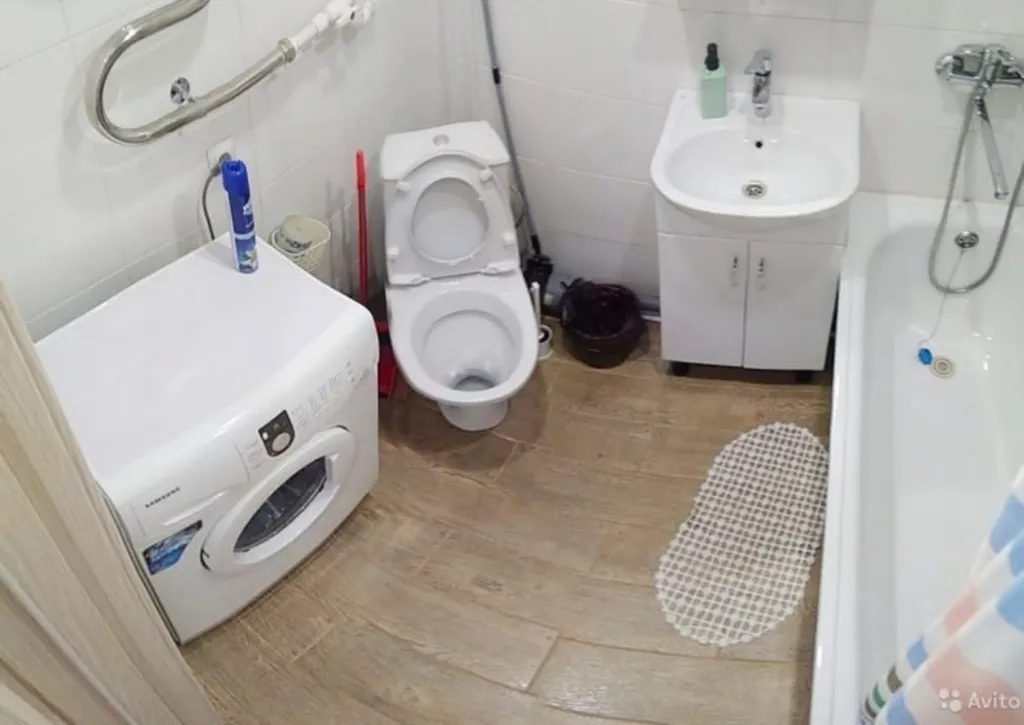 Студия возле ЖД вокзала