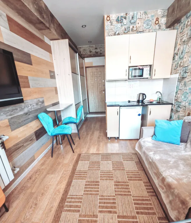 Студия в центре в 15 минутах пешком от моря