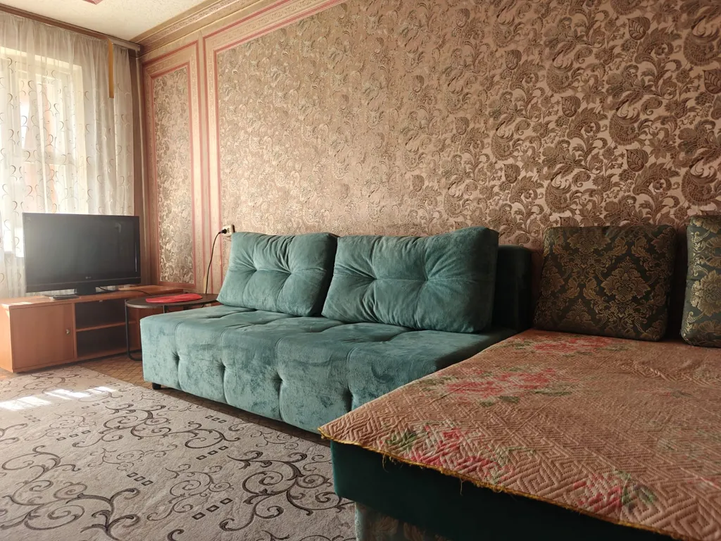 Уютная двухкомнатная квартира около Барбошиной поляны