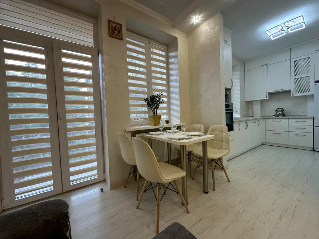 Новая уютная двухкомнаиная квартира в историческом центре Бреста