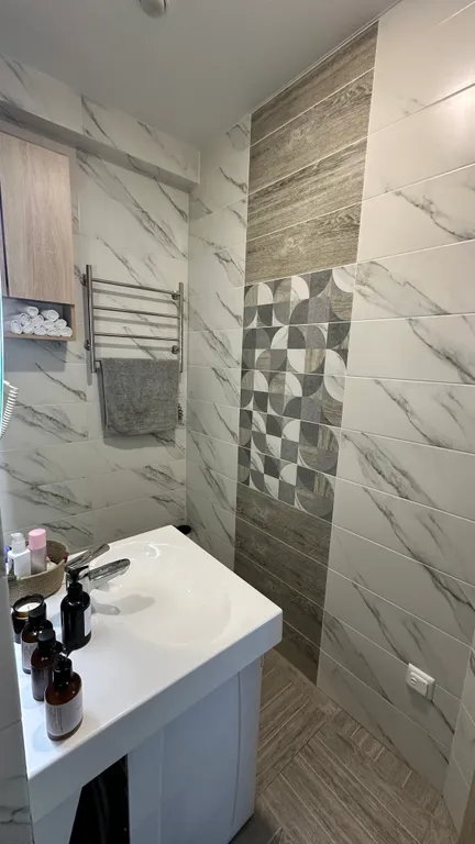 Студия с подогреваемым бассейном в клубном поселке