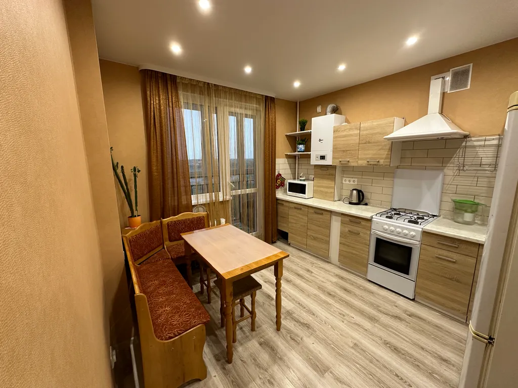 Квартира Светлая квартира возле центра с красивым видом из окна — Калининград