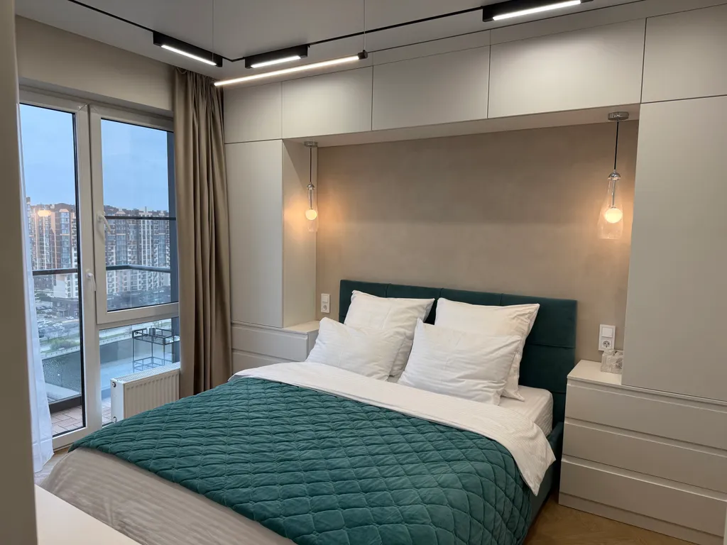 Ультрасовременная квартира с видом на Волгу и Затон в центре города