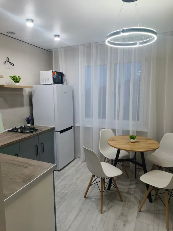 Квартира во дворе Парамонова