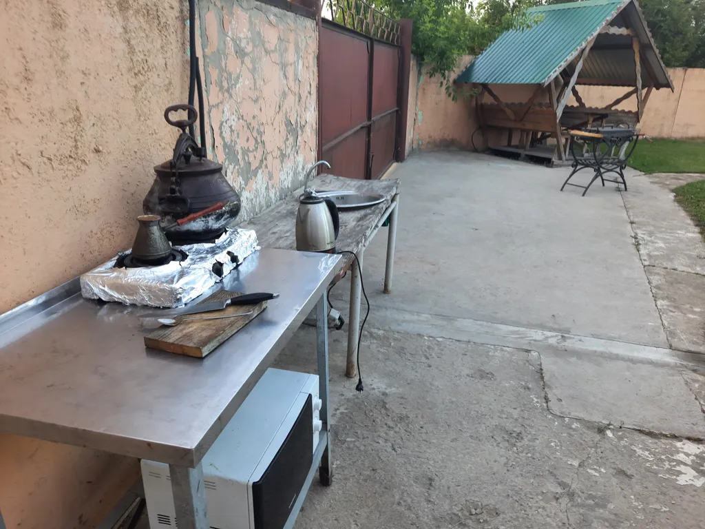 Дом с баней и бассейном