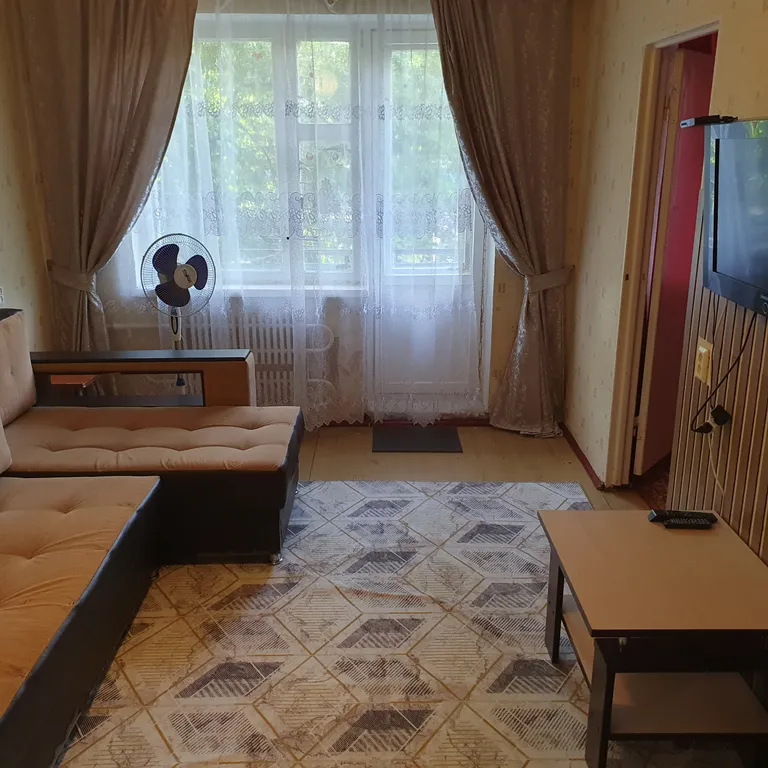 Чистая и светлая квартира в небольшом поселке