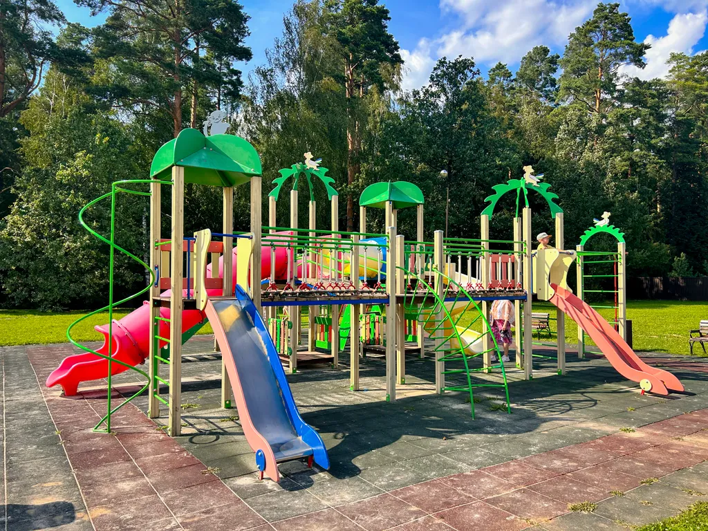 Коттедж Дом с баней, включенной в стоимость, в поселке бизнес-класса — Семеновское