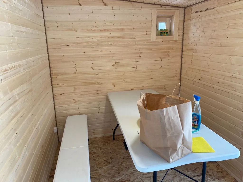 Гостевой дом у озера и леса для компании