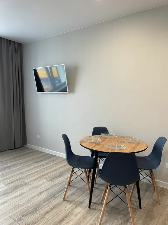 Квартира рядом с Планетой