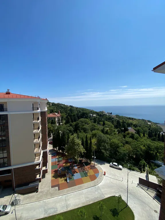 Апартаменты с видом на море и горы