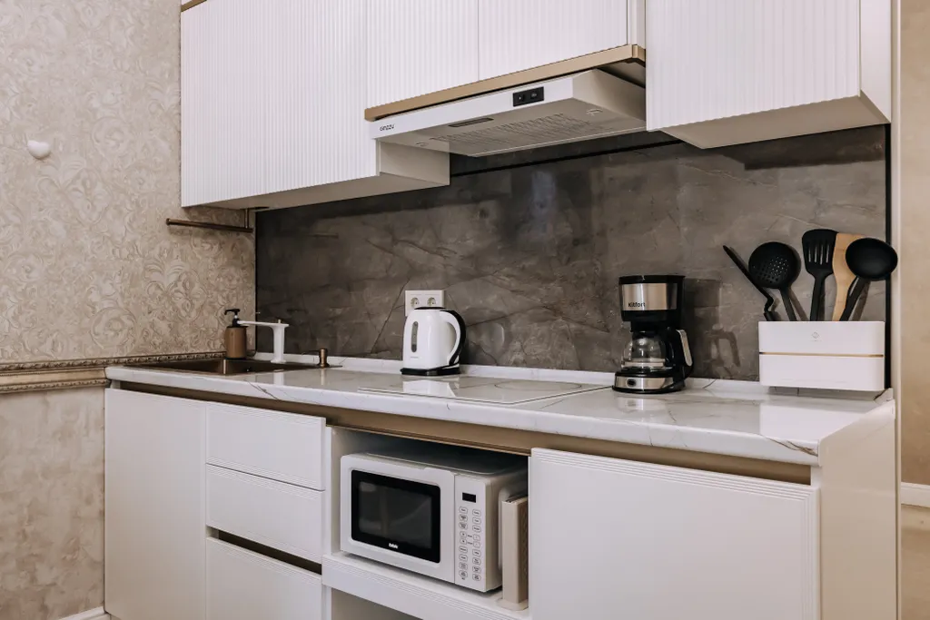 Рыжий Кот Голд (видовая квартира с изолированной спальней)