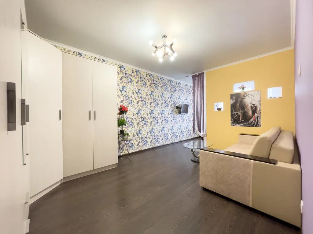 Апартаменты около Центрального Парка с двумя балконами от Grant Apart