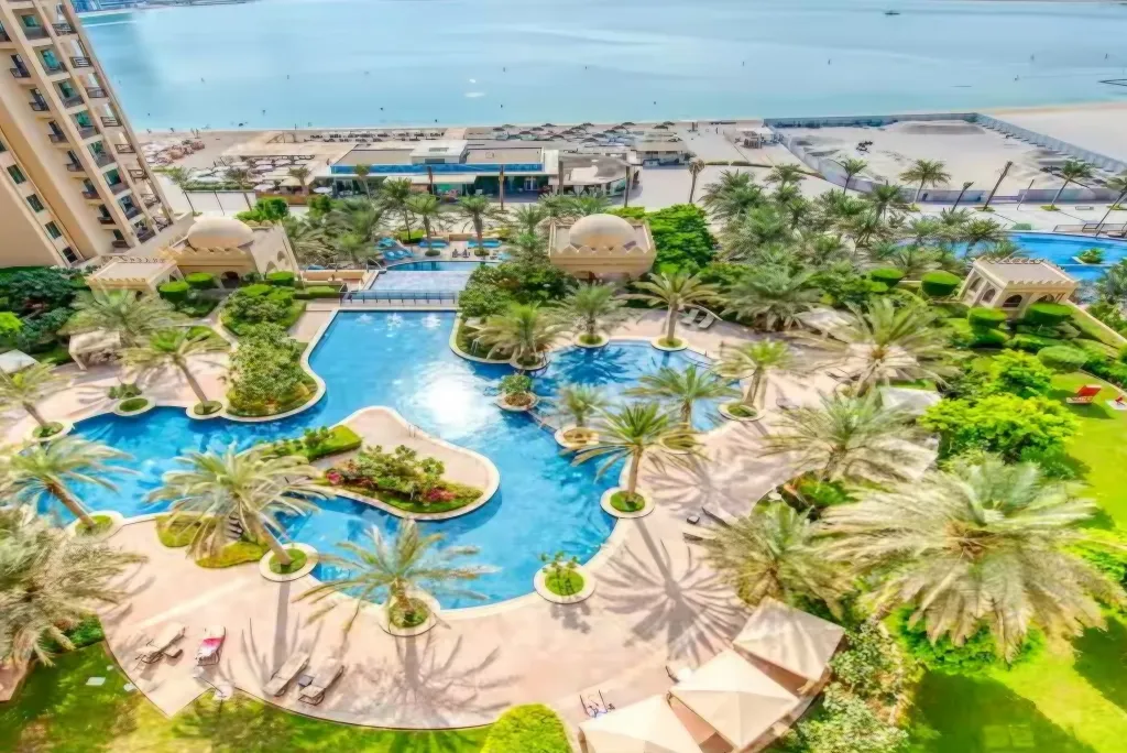 Palm Jumeirah 2BR + Вид: Море + Повар/помощница