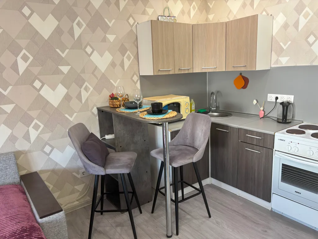 Уютная студия в живописном районе рядом с аэропортом