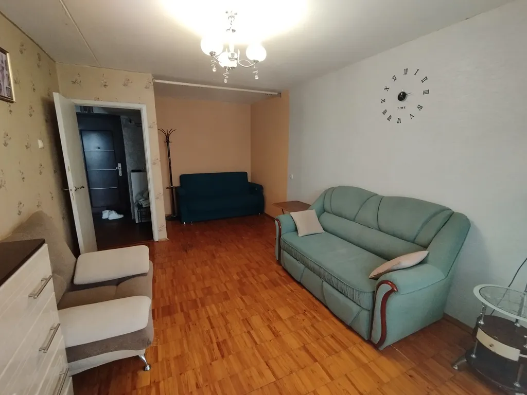 1-комнатная Квартира — аренда посуточно в Луга