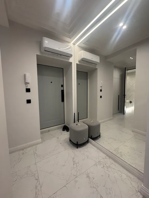 2-комнатный люкс с дизайнерским ремонтом в историческом центре