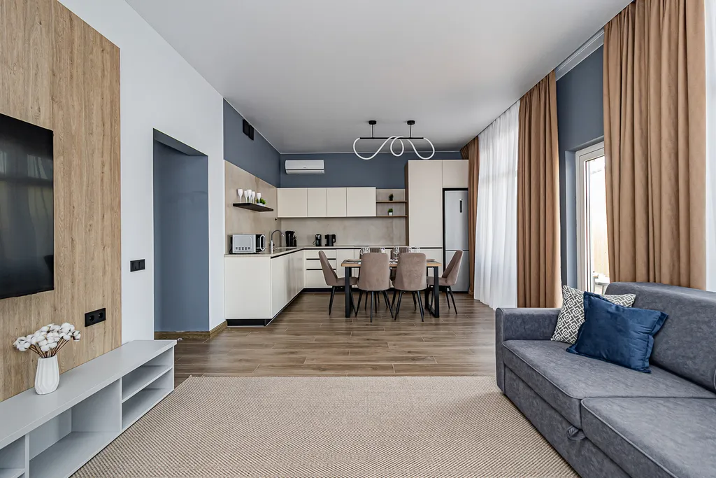 Уютный дом с баней и теплым бассейном