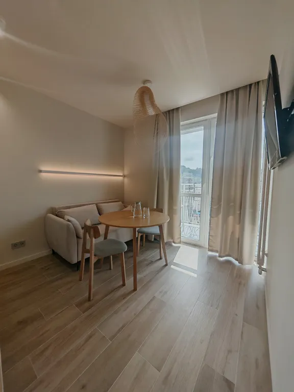 Квартира с новым ремонтом в прекрасном ЖК рядом с пляжами