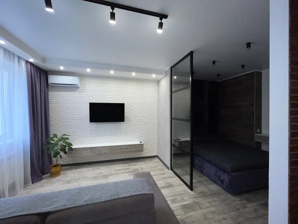 Уютная, современная квартира с видом на Волгу — аренда посуточно в Саратов