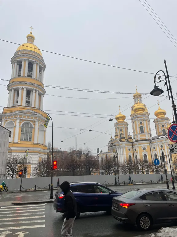 Квартира Великолепная квартира в центре с бесплатной парковкой — Санкт-Петербург