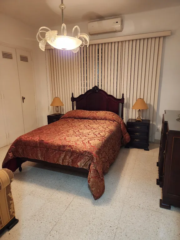 Весь этаж Делюкс с кондиционером и двуспальными кроватями